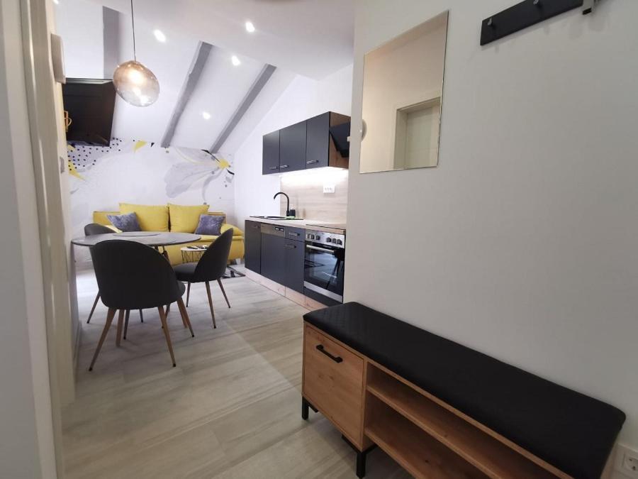 New Nikolina 4 Star Daire Mali Lošinj Dış mekan fotoğraf