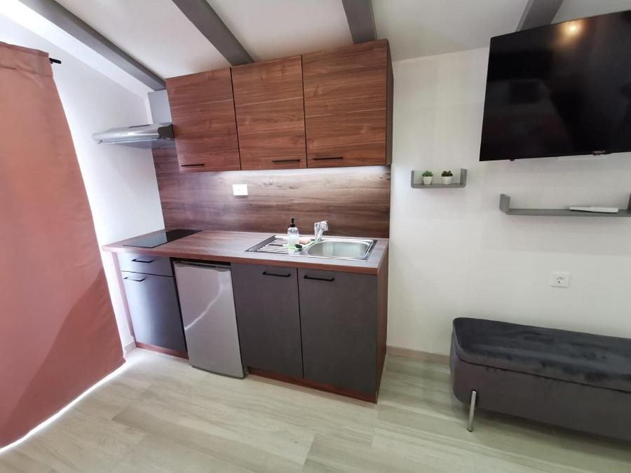 New Nikolina 4 Star Daire Mali Lošinj Dış mekan fotoğraf